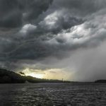 Vihar a Dunakanyarban