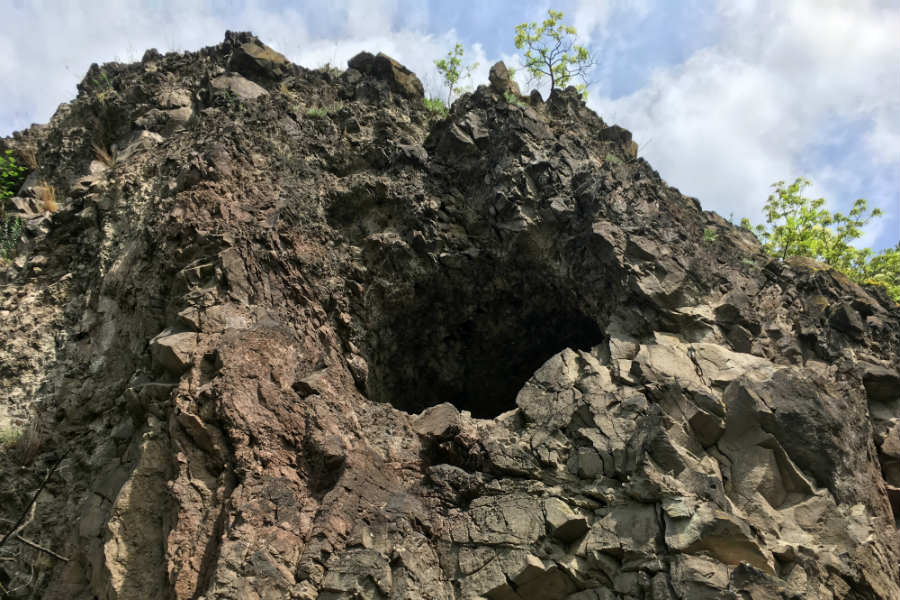 Remete-barlang